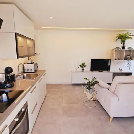Nogalera Quintessence With Private Parking By Namaste Elite * 토레몰리노스