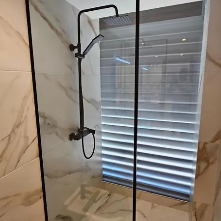 Nogalera Quintessence With Private Parking By Namaste Elite