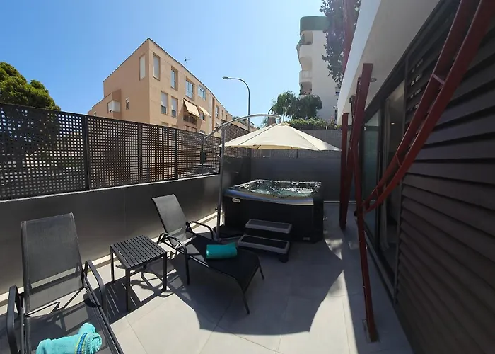 公寓 Nogalera Quintessence With Private Parking By Namaste Elite 托雷莫利诺斯