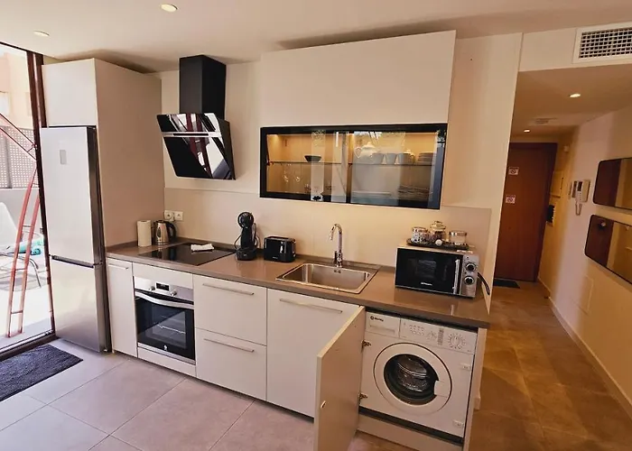 Nogalera Quintessence With Private Parking By Namaste Elite * 托雷莫利诺斯